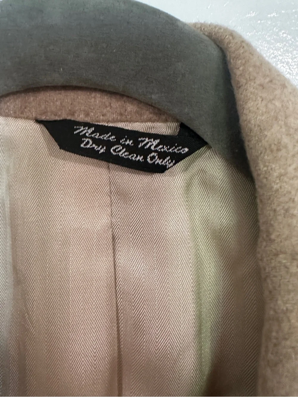 Joseph & Lyman Bloomingdale’s Classic men’s Blazer Jacket 100% cashmere 40 short